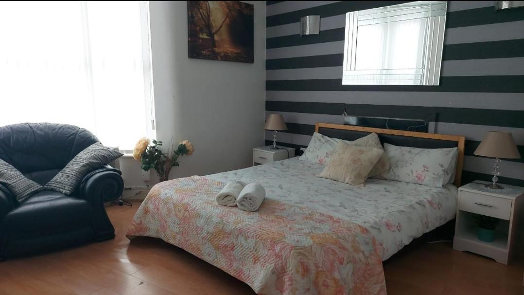 Spacious Double Room In Anfield Liverpool Ngoại thất bức ảnh